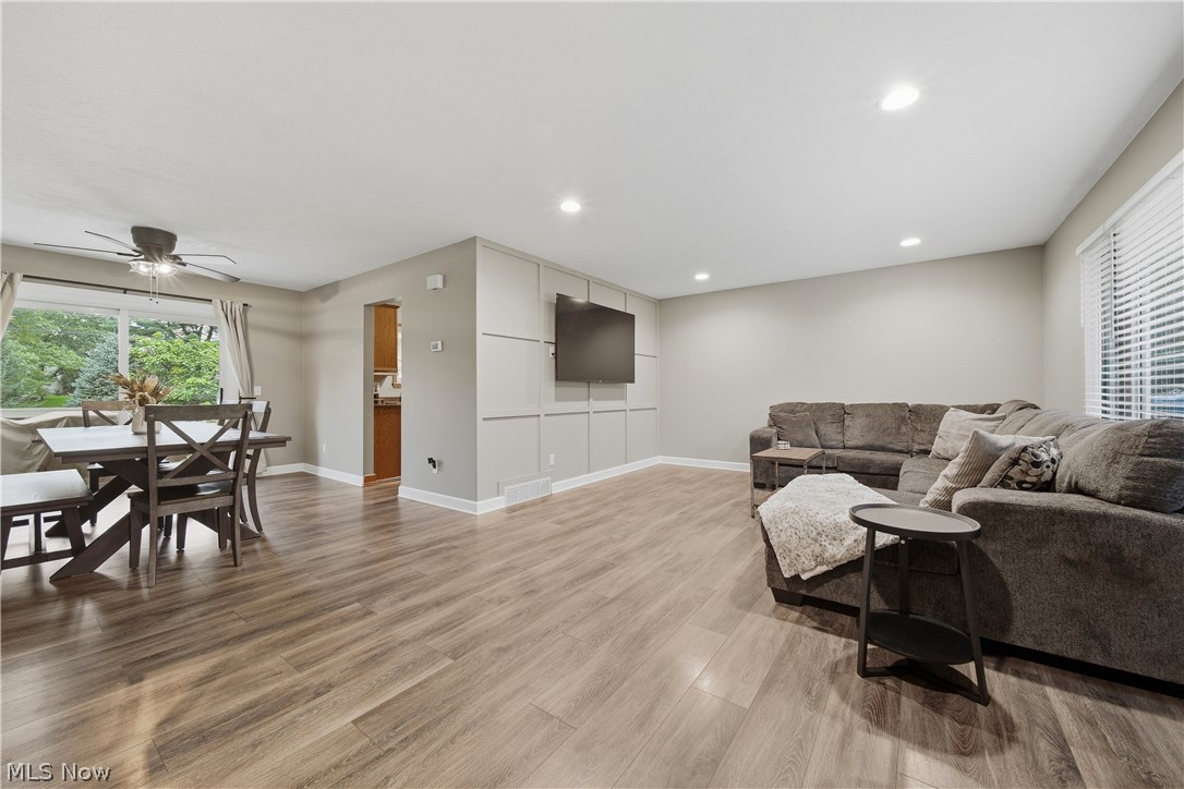 8008 Garnet Avenue NE Canton OH 44721