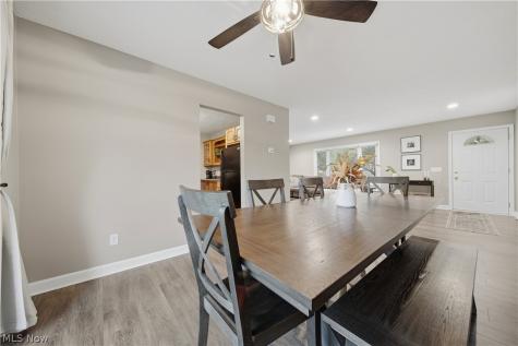 8008 Garnet Avenue NE Canton OH 44721