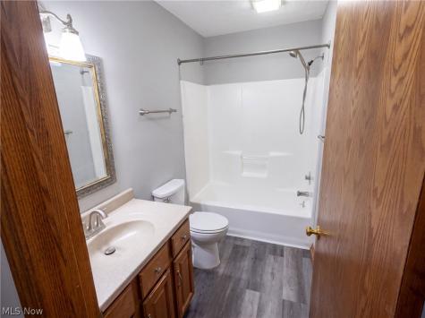 1100 Prescot Avenue NW Massillon OH 44646
