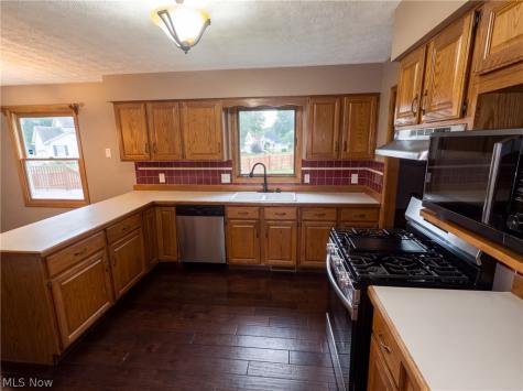 1100 Prescot Avenue NW Massillon OH 44646