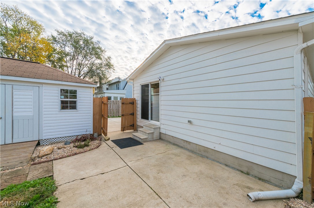 1134 W 29th Street Lorain OH 44052