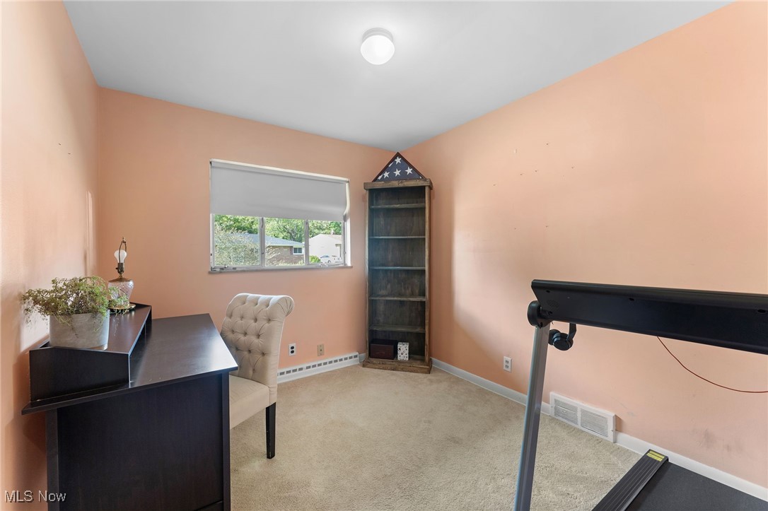 2040 Thurmont Road Akron OH 44313