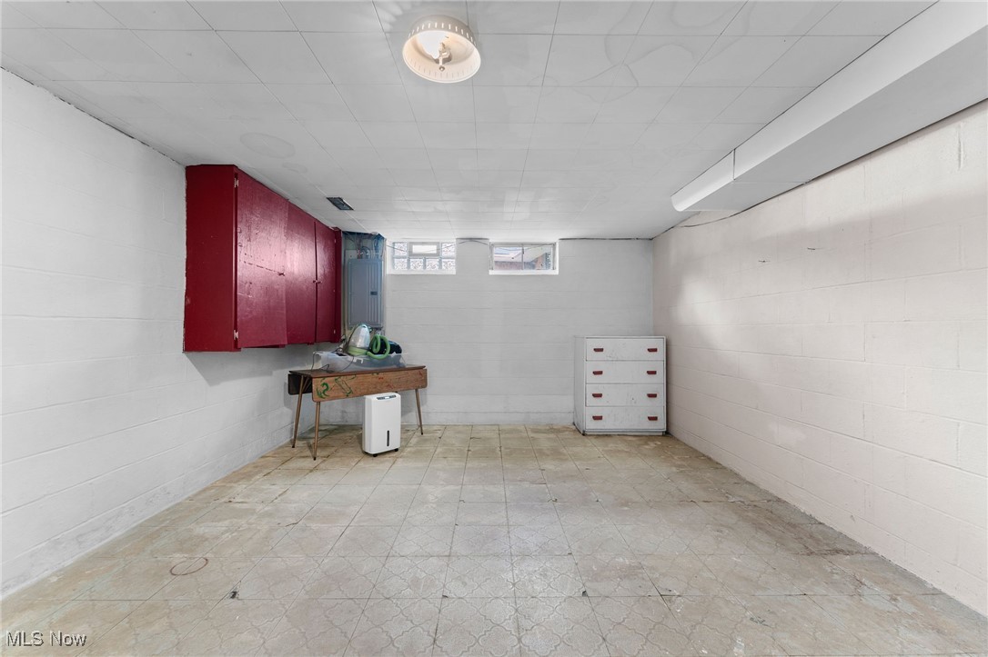 2040 Thurmont Road Akron OH 44313