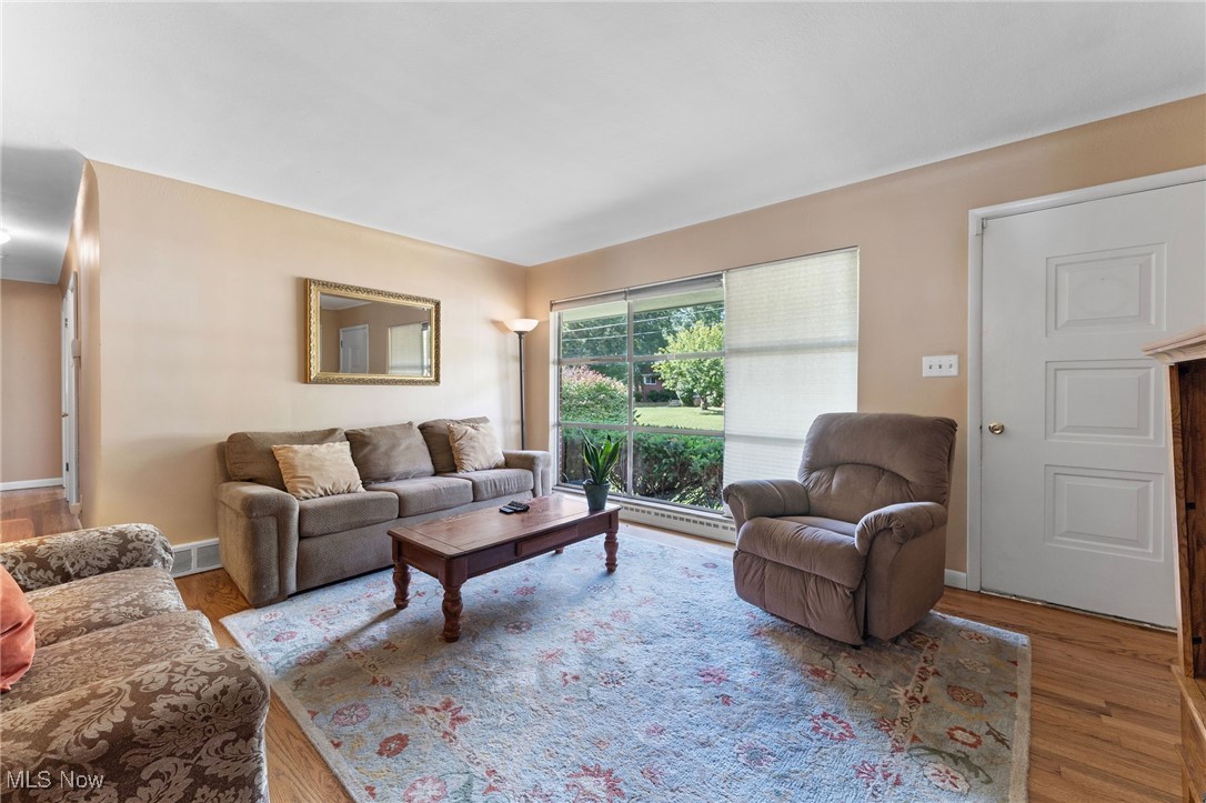 2040 Thurmont Road Akron OH 44313