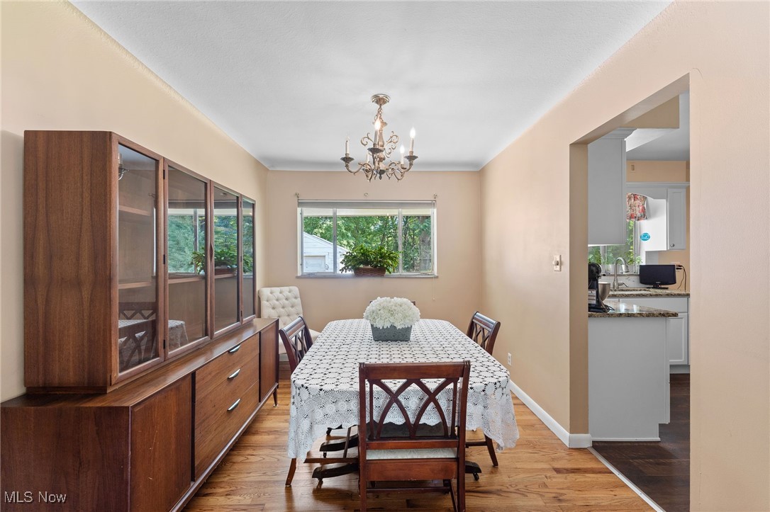 2040 Thurmont Road Akron OH 44313