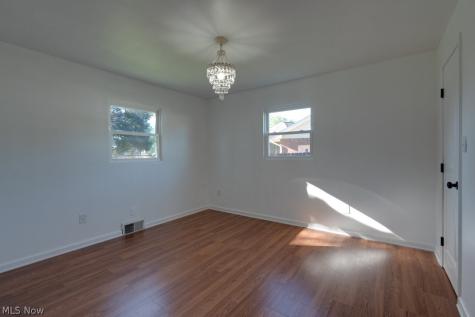 1211 Jakse Drive Eastlake OH 44095