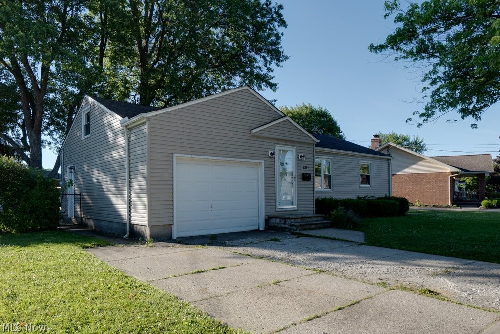 1211 Jakse Drive Eastlake OH 44095