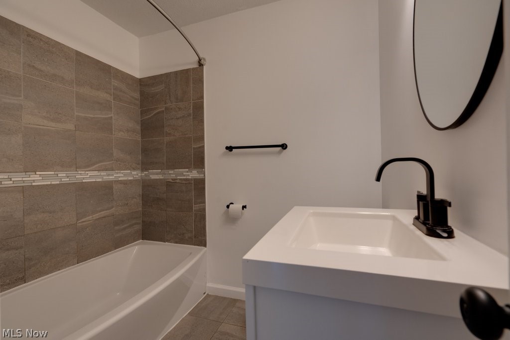 1211 Jakse Drive Eastlake OH 44095