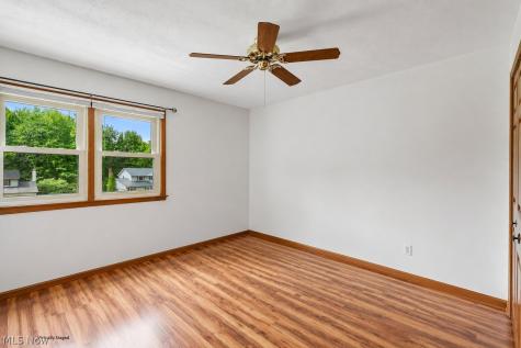 32921 N Burr Oak Drive Solon OH 44139