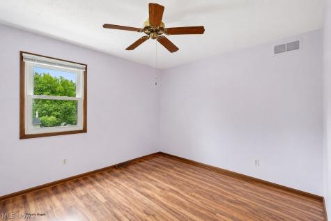 32921 N Burr Oak Drive Solon OH 44139
