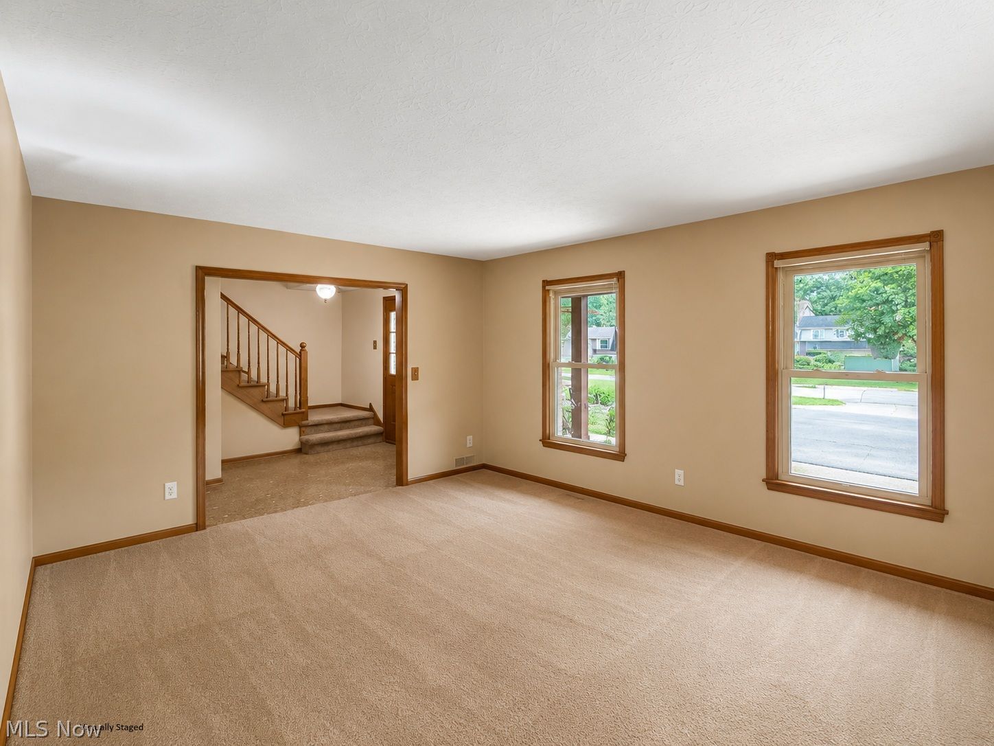 32921 N Burr Oak Drive Solon OH 44139