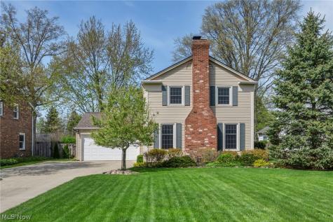 23066 Stoneybrook Drive North Olmsted OH 44070
