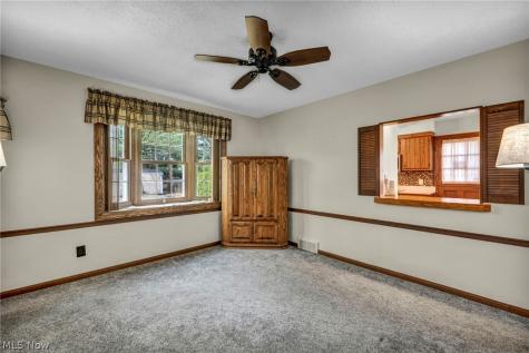 23066 Stoneybrook Drive North Olmsted OH 44070