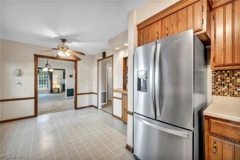 23066 Stoneybrook Drive North Olmsted OH 44070