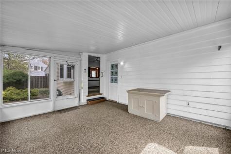 23066 Stoneybrook Drive North Olmsted OH 44070