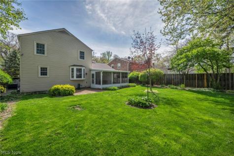 23066 Stoneybrook Drive North Olmsted OH 44070
