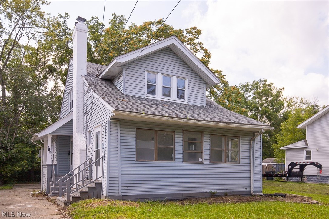 516 Bacon Avenue Akron OH 44320