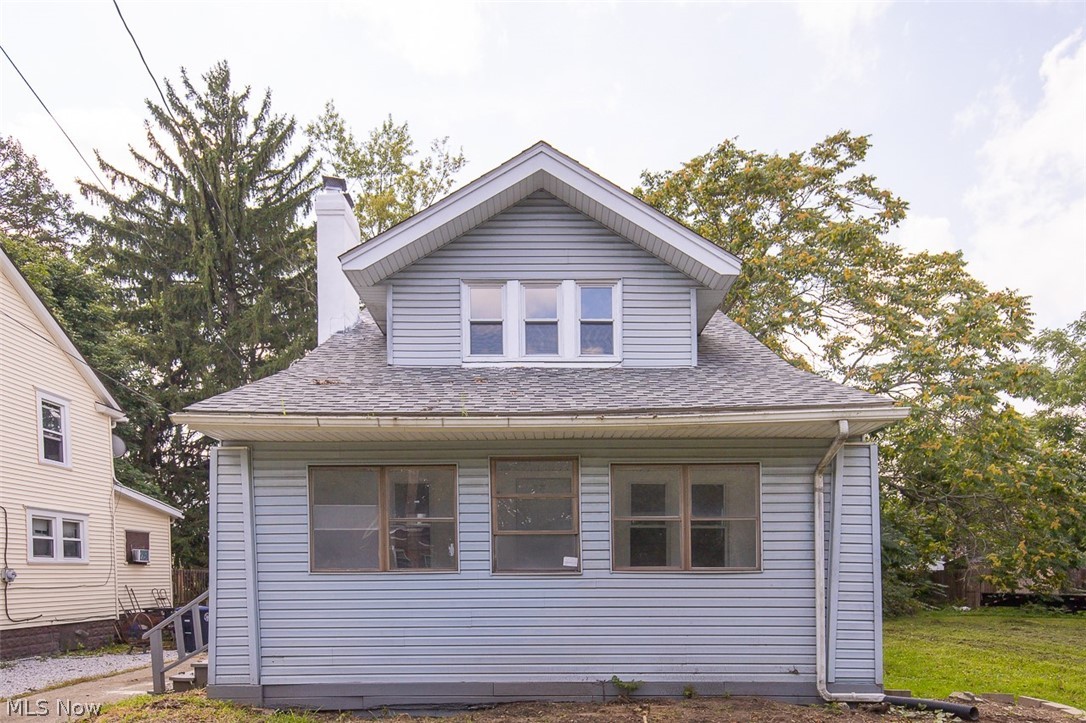 516 Bacon Avenue Akron OH 44320