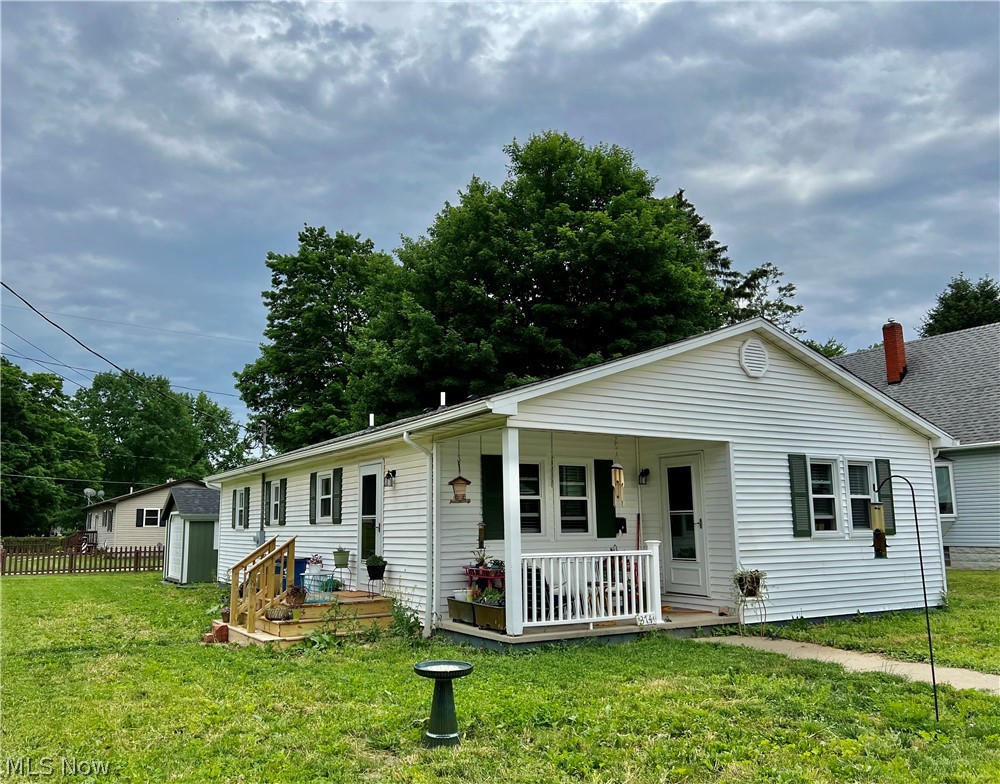 374 Pearl Street Leetonia OH 44431