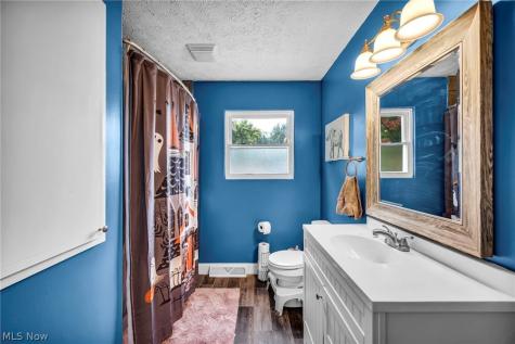 3246 Woodington Avenue SW Canton OH 44706