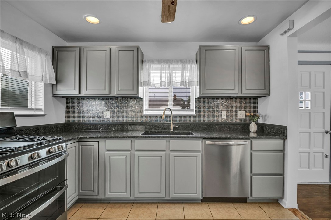 2910 Commonwealth Drive Parma OH 44134