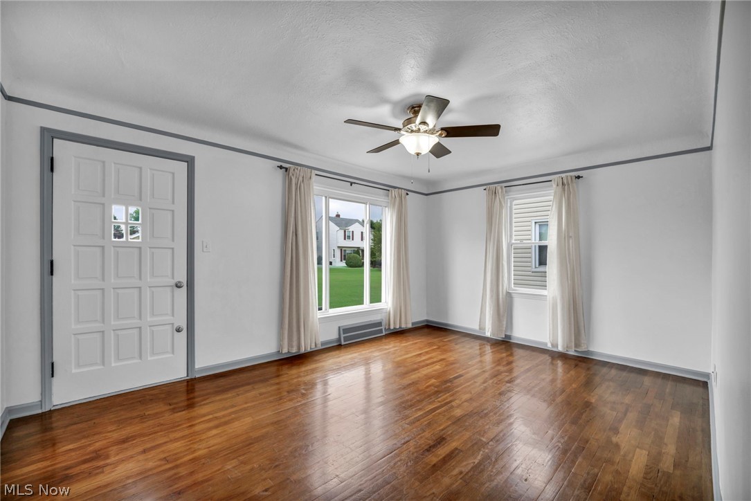2910 Commonwealth Drive Parma OH 44134
