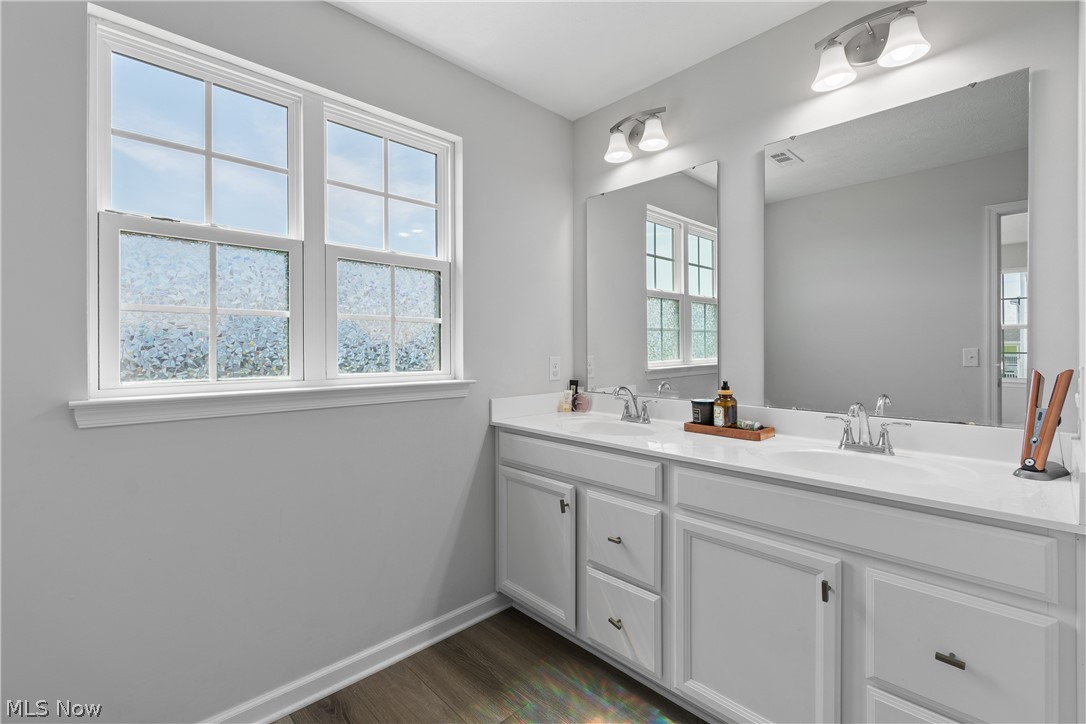 1131 Kadas Lane Wooster OH 44691