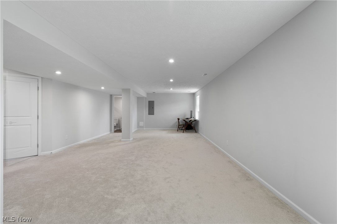 1131 Kadas Lane Wooster OH 44691