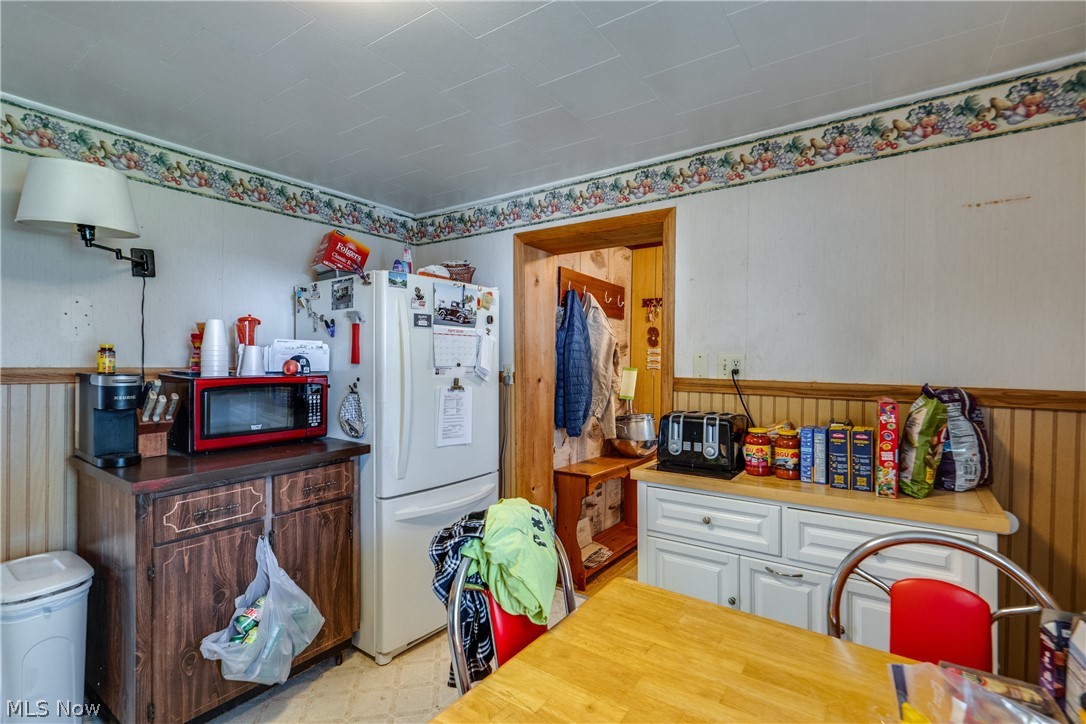 3797 Harper Avenue Barberton OH 44203