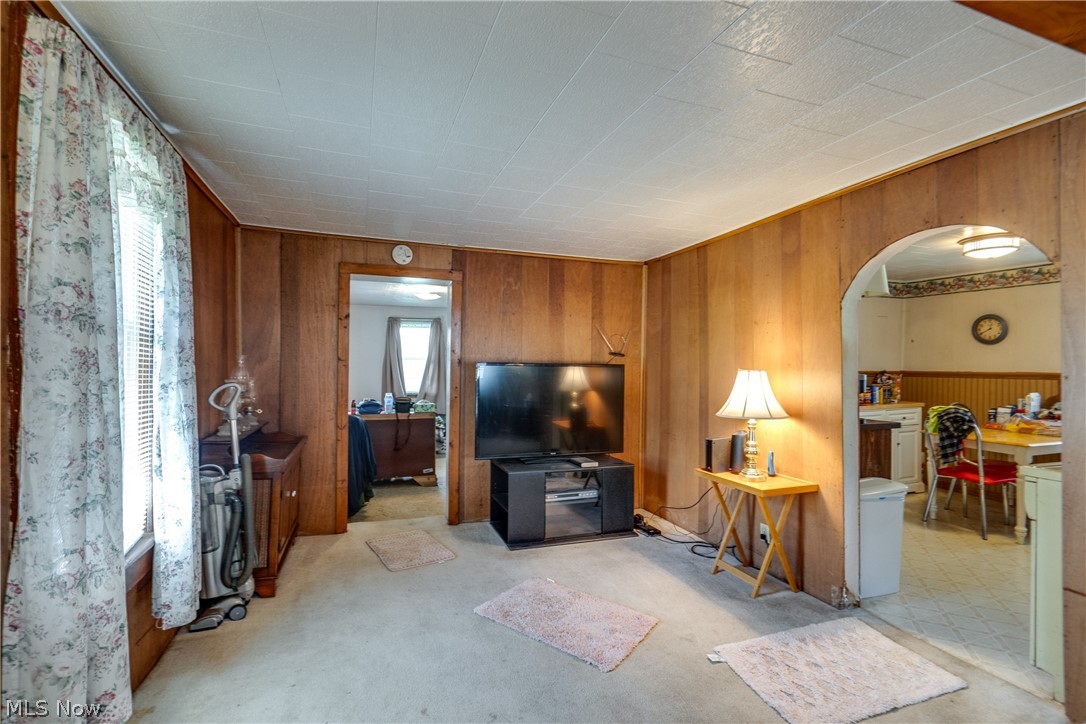 3797 Harper Avenue Barberton OH 44203