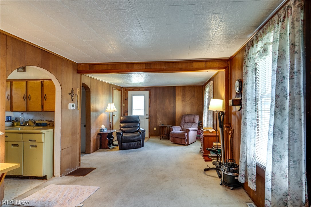3797 Harper Avenue Barberton OH 44203
