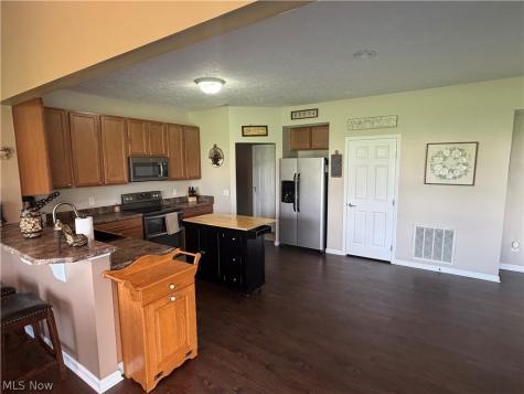 2951 Island Creek Drive Medina OH 44256