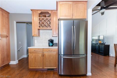 7476 Mckinley Street Mentor OH 44060