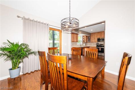 7476 Mckinley Street Mentor OH 44060