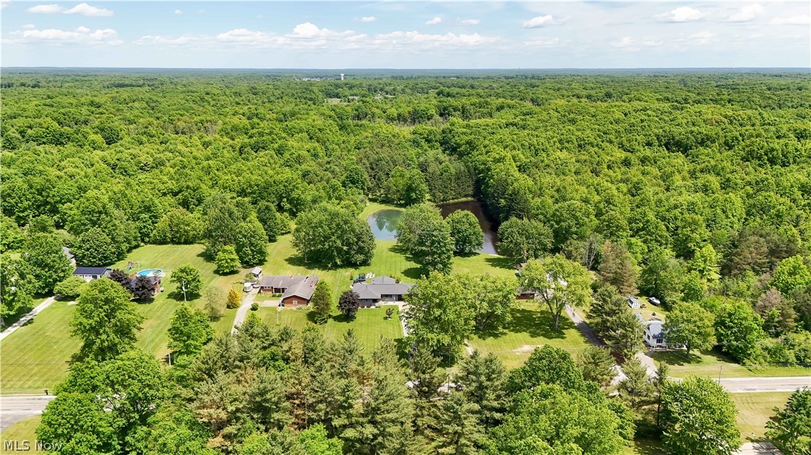6132 Oak Hill Drive West Farmington OH 44491