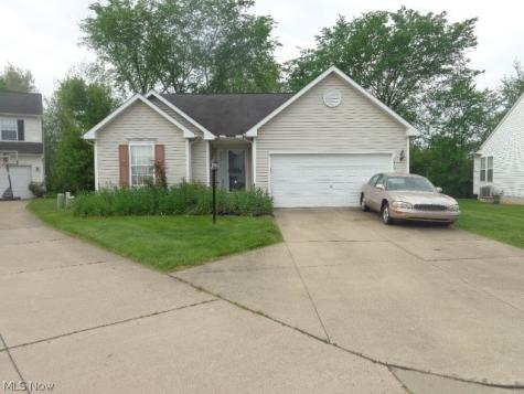 8489 Antlers Trail North Ridgeville OH 44039