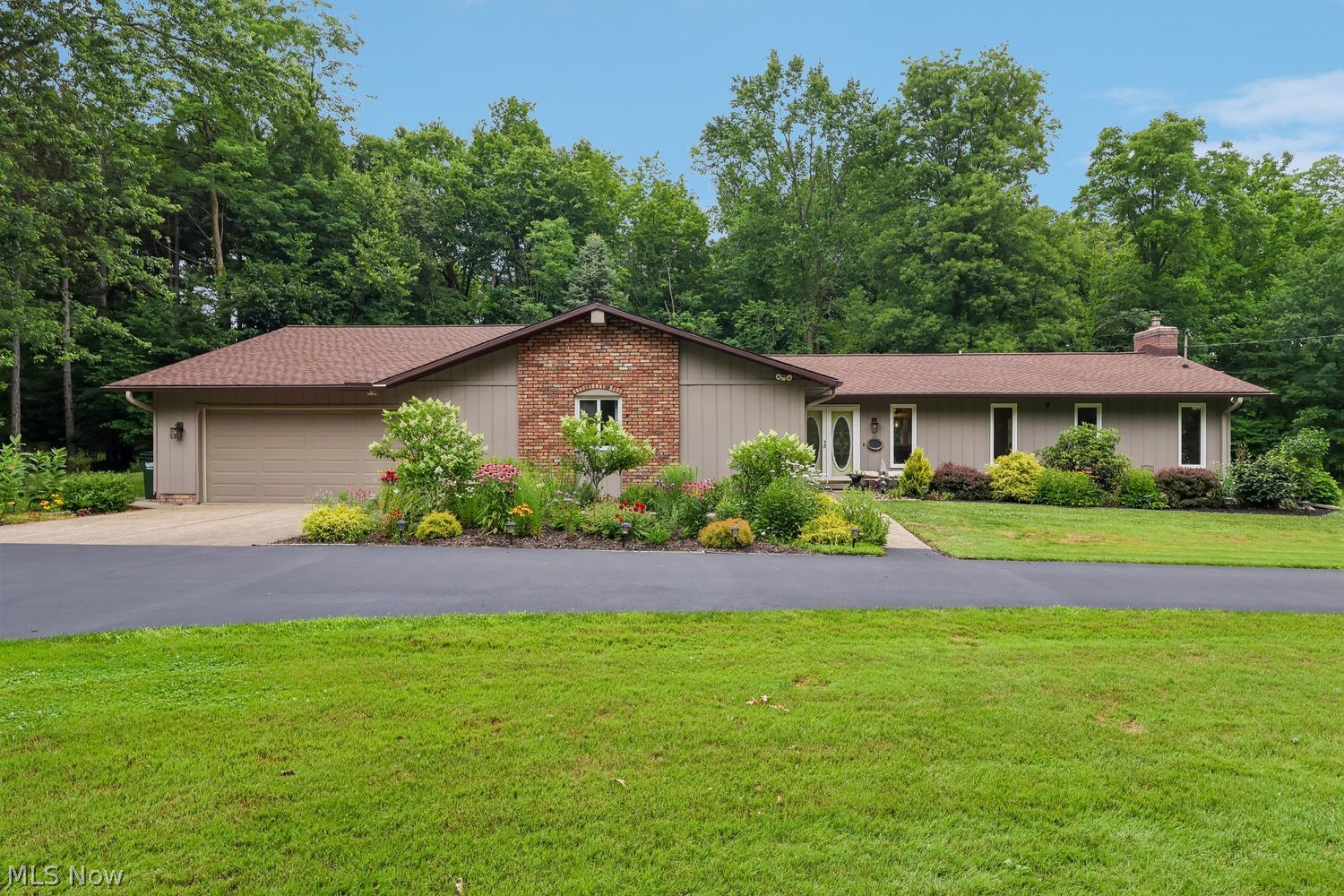 6081 Boston Road Valley City OH 44280