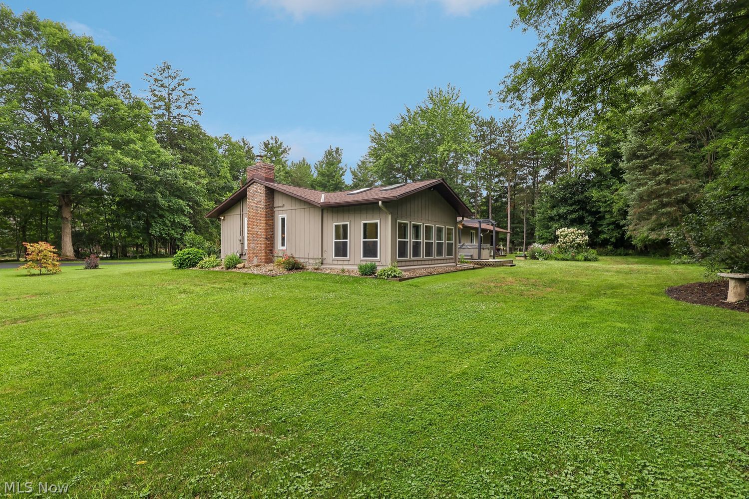 6081 Boston Road Valley City OH 44280