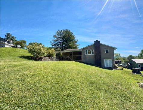165 Wynnwood Drive Marietta OH 45750