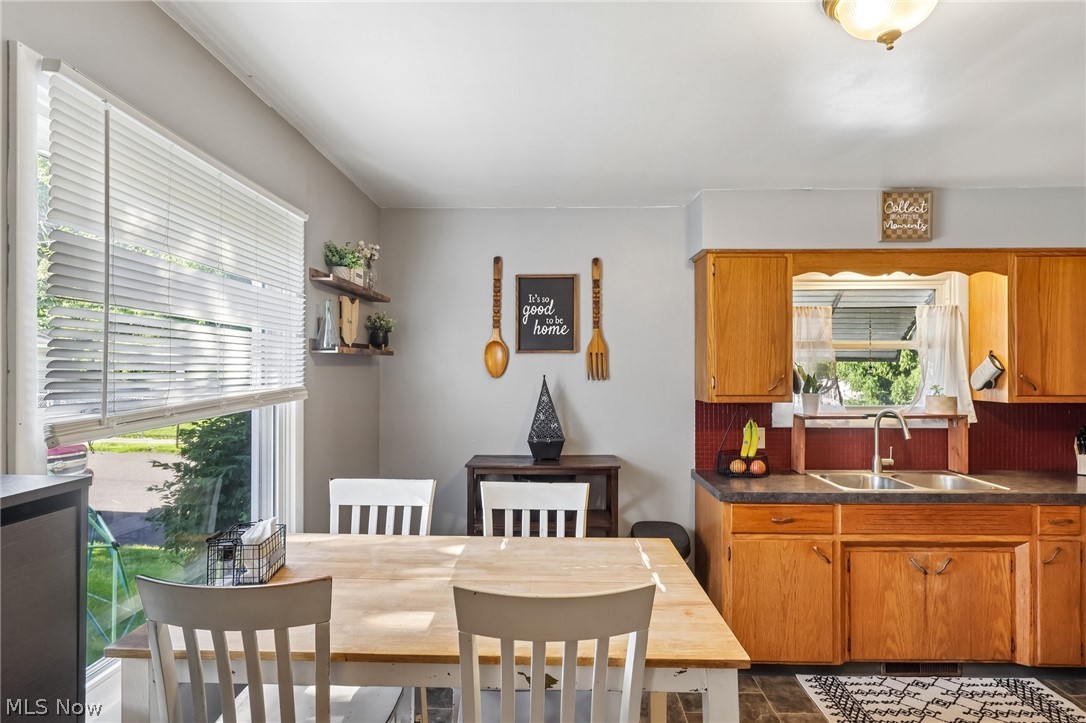 225 24th Street NW Barberton OH 44203