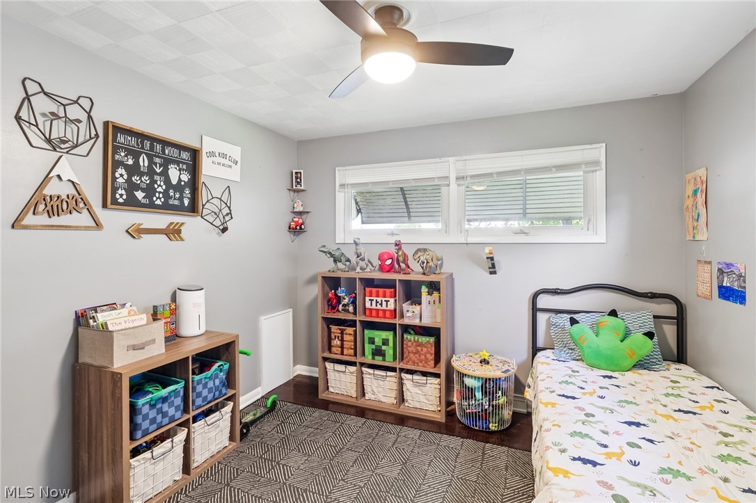 225 24th Street NW Barberton OH 44203
