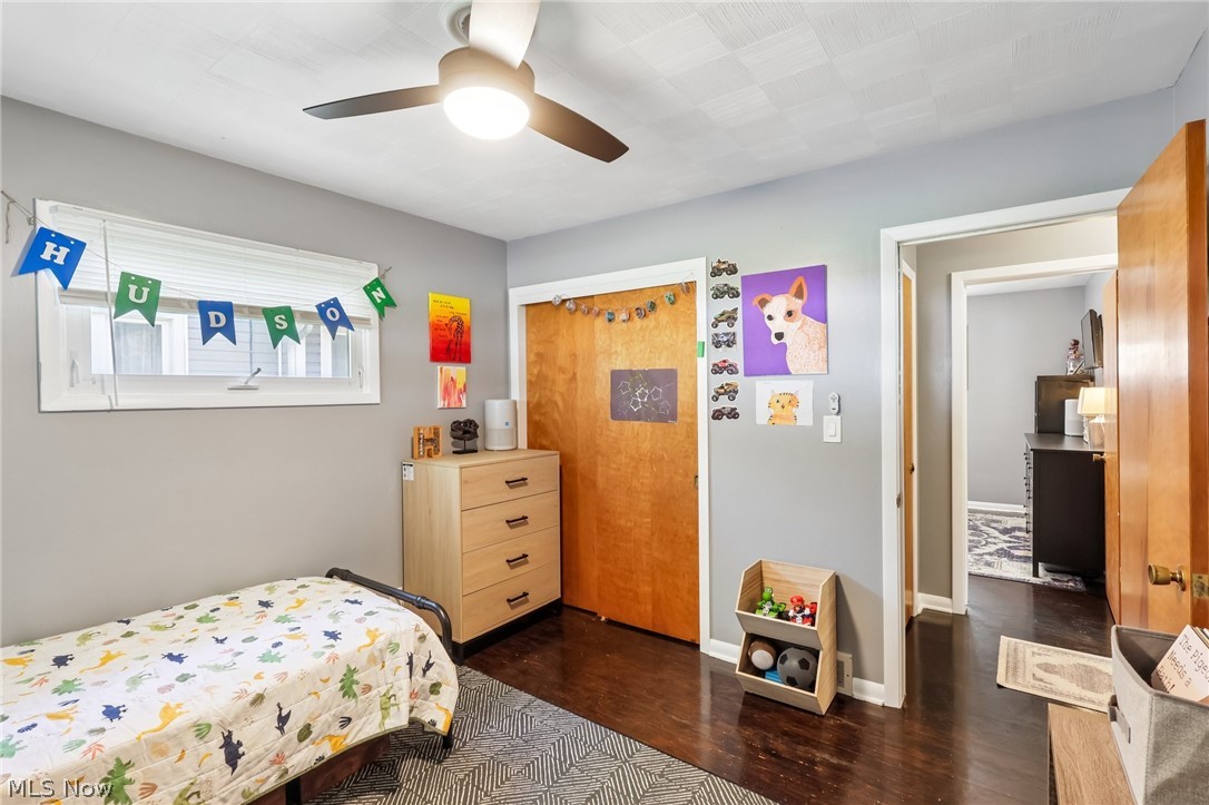 225 24th Street NW Barberton OH 44203