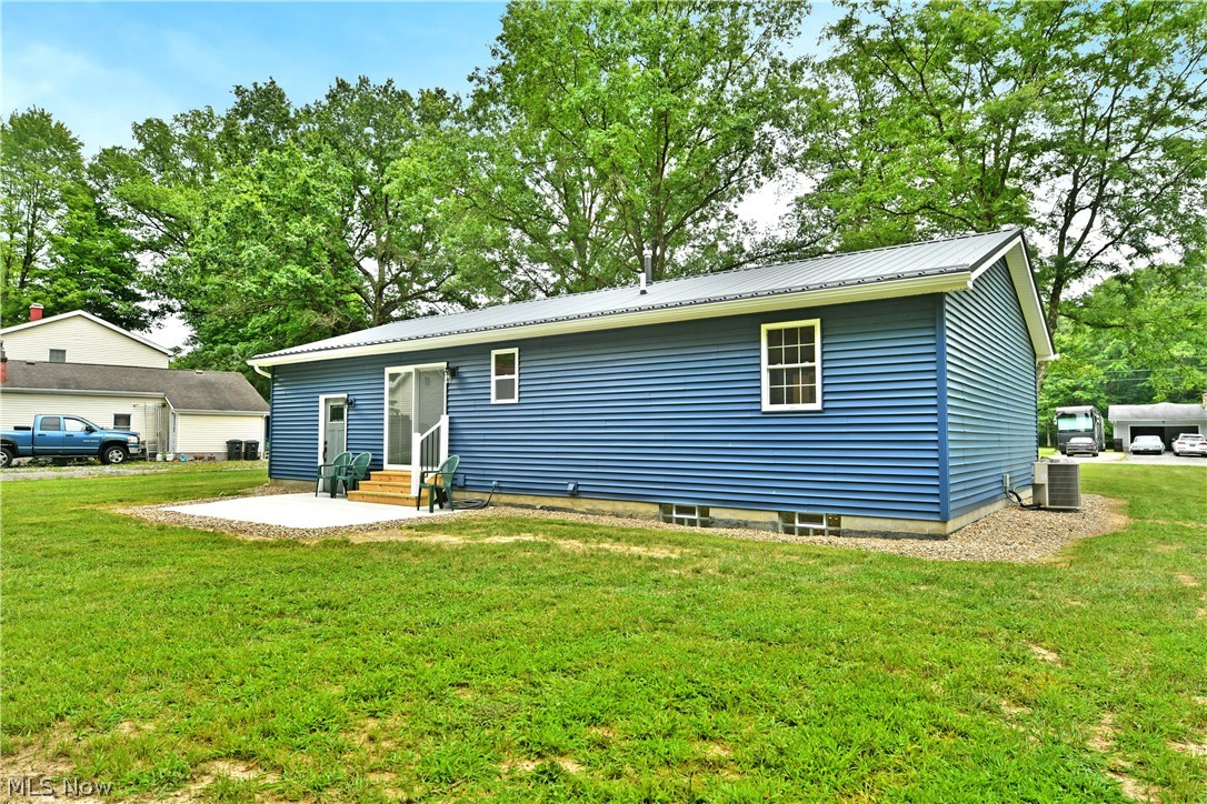 4903 Maple Street Vienna OH 44473