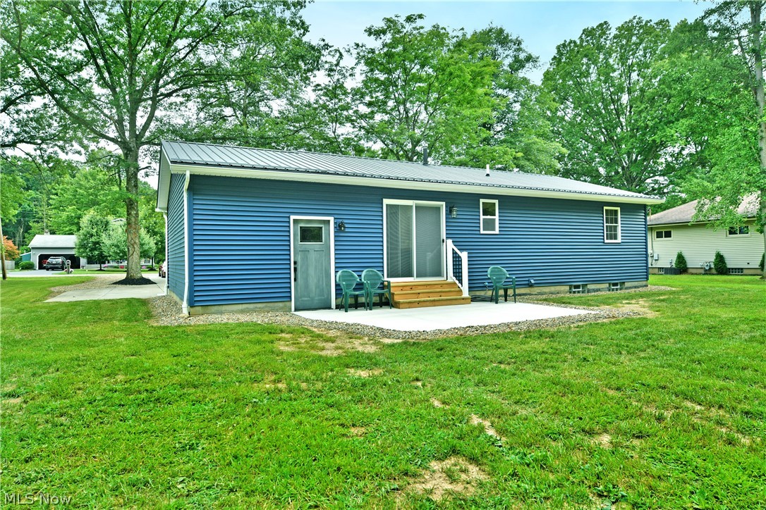 4903 Maple Street Vienna OH 44473