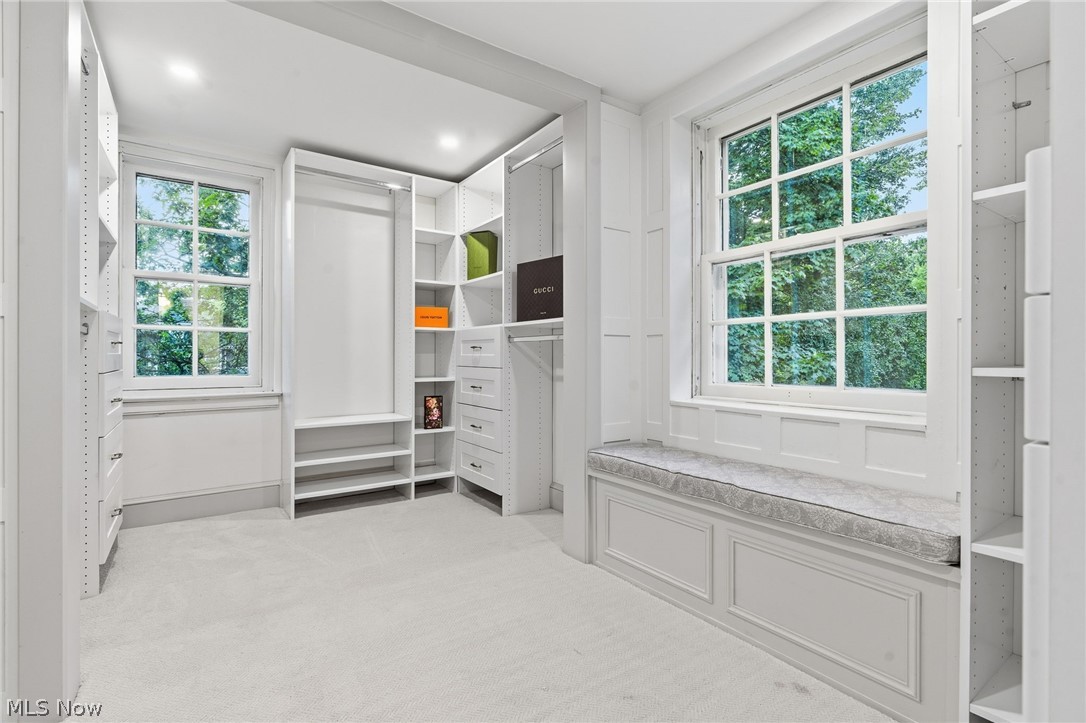 2945 Fontenay Road Shaker Heights OH 44120