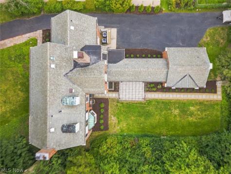 2945 Fontenay Road Shaker Heights OH 44120