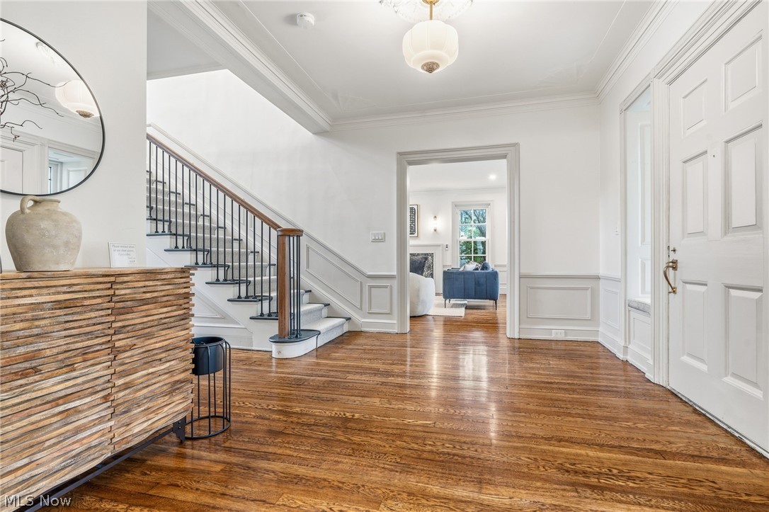 2945 Fontenay Road Shaker Heights OH 44120