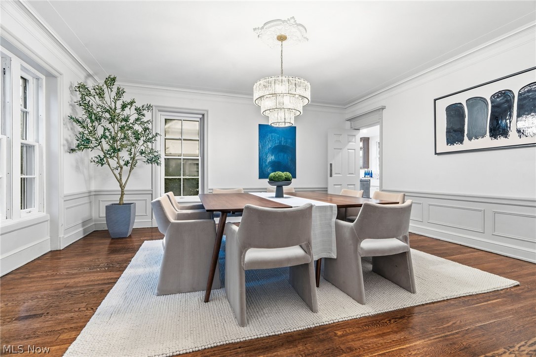 2945 Fontenay Road Shaker Heights OH 44120