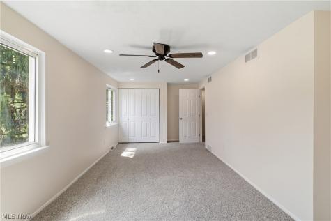 5382 Broad Boulevard North Ridgeville OH 44039