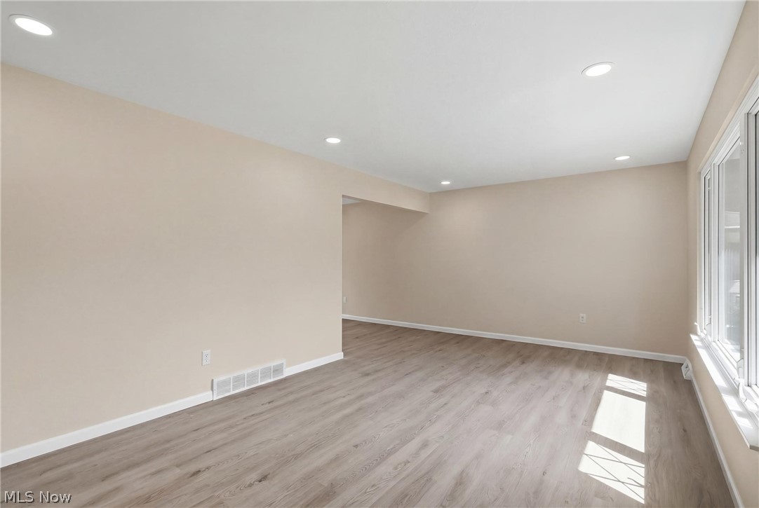 5382 Broad Boulevard North Ridgeville OH 44039